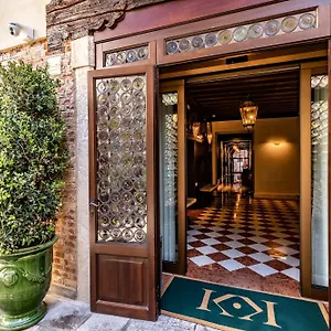Palazzo Keller 4*, Venedik İtalya