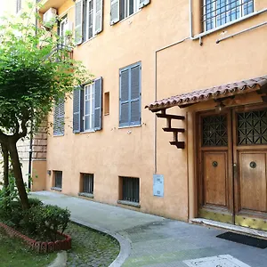 Alex Place , Roma İtalya